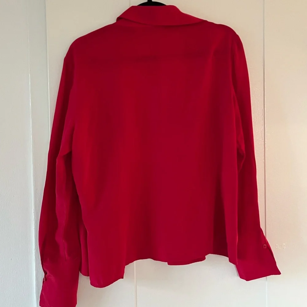Casual Corner Red Silk Blouse Button Down Up - Picture 1 of 4